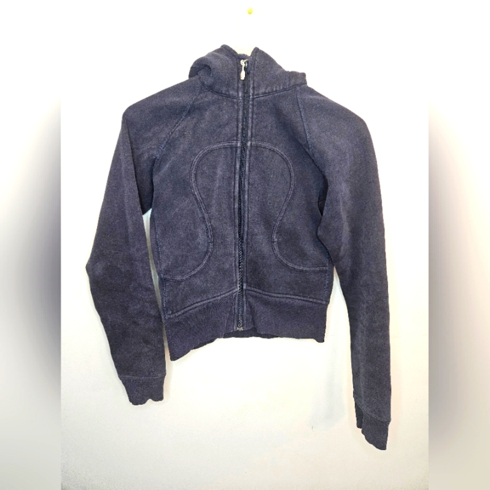 Lululemon Zip Up Hoodie. Navy  Blue . Size 4